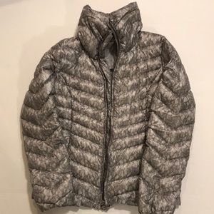 Jessica Simpson puffy jacket